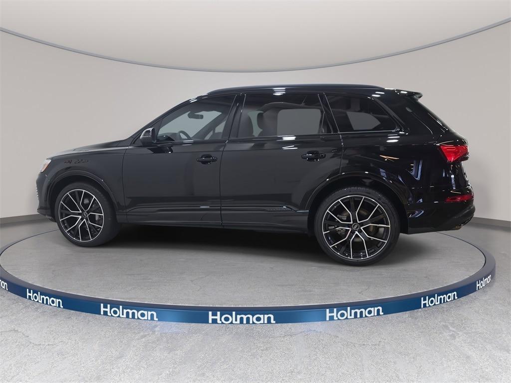 new 2025 Audi Q7 car, priced at $79,945