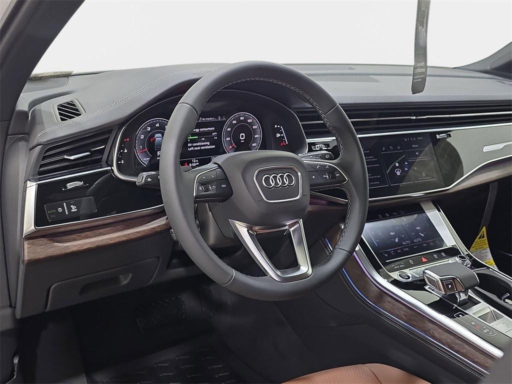 new 2025 Audi Q7 car, priced at $79,645