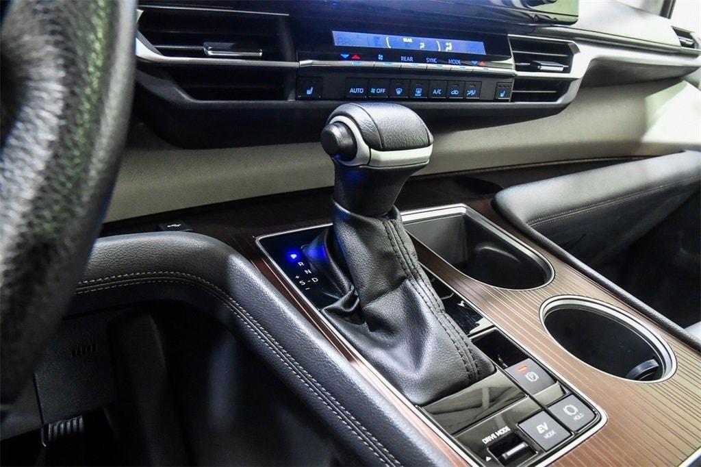 used 2023 Toyota Sienna car, priced at $41,090