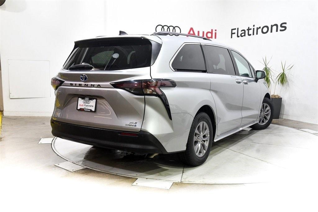 used 2023 Toyota Sienna car, priced at $39,999