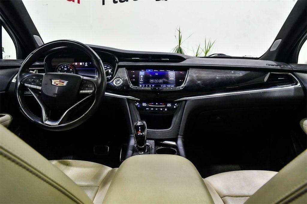 used 2020 Cadillac XT6 car, priced at $34,605