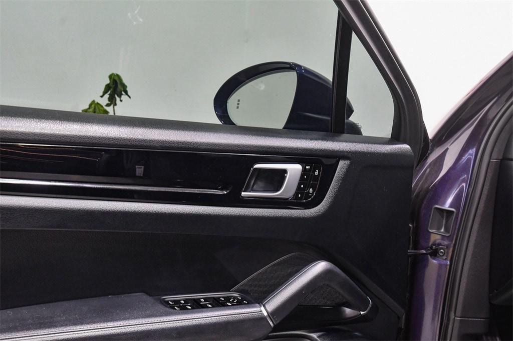 used 2019 Porsche Cayenne car, priced at $37,685
