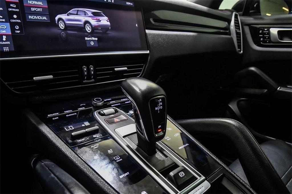 used 2019 Porsche Cayenne car, priced at $37,685