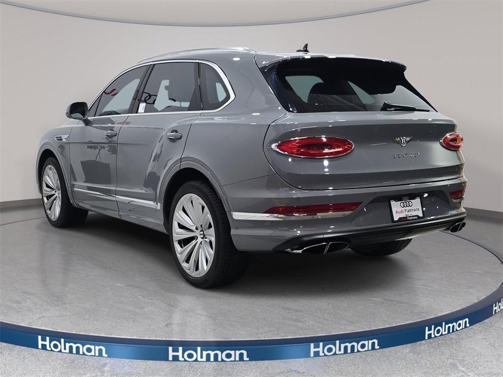 used 2022 Bentley Bentayga car, priced at $138,999