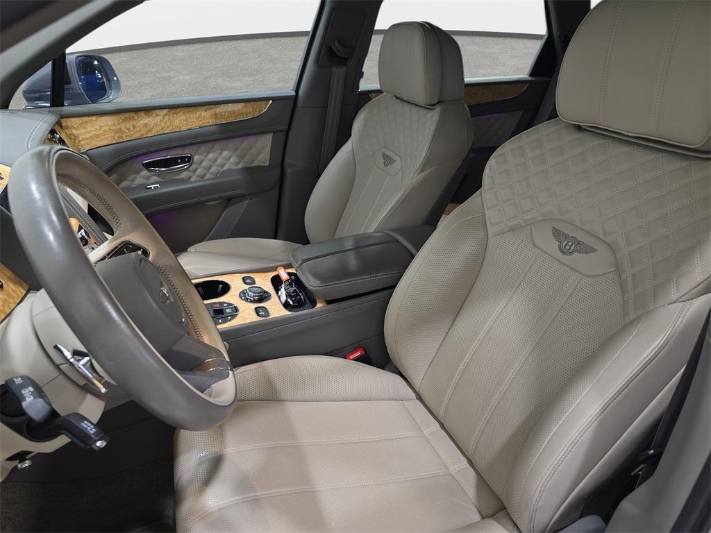 used 2022 Bentley Bentayga car, priced at $138,999
