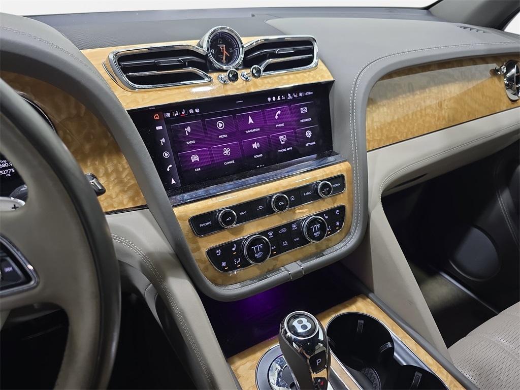 used 2022 Bentley Bentayga car, priced at $138,999