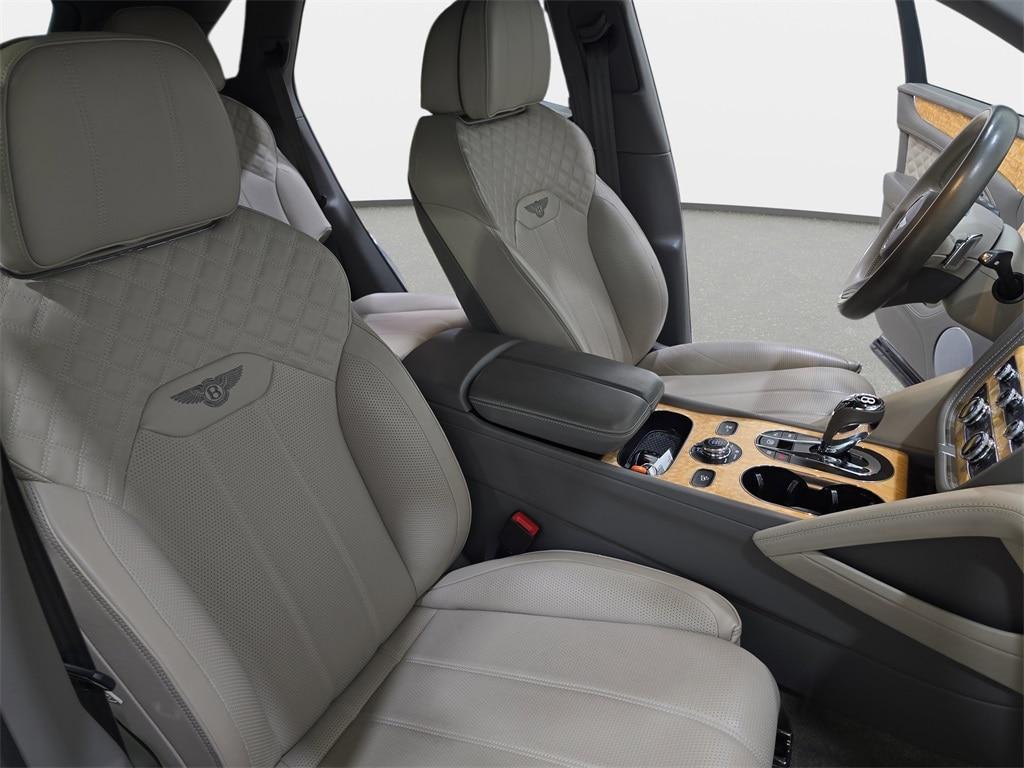 used 2022 Bentley Bentayga car, priced at $138,999