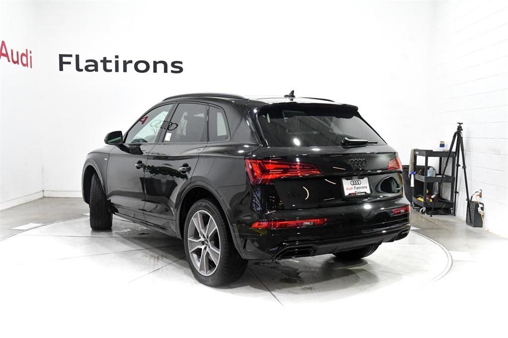 new 2025 Audi Q5 car, priced at $54,695