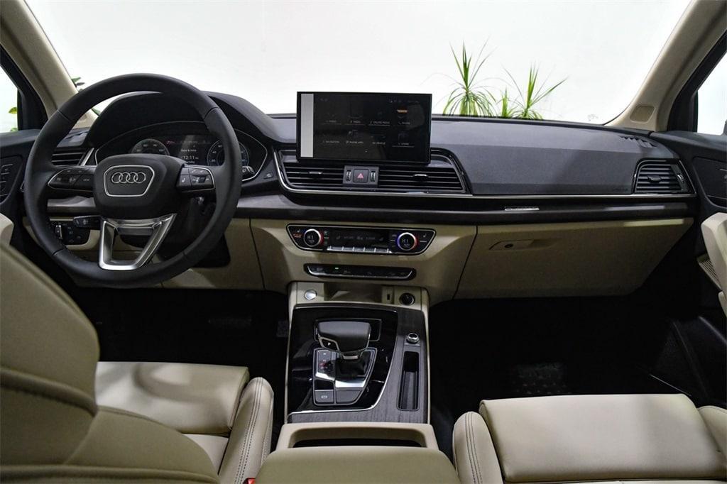 new 2025 Audi Q5 car, priced at $67,530