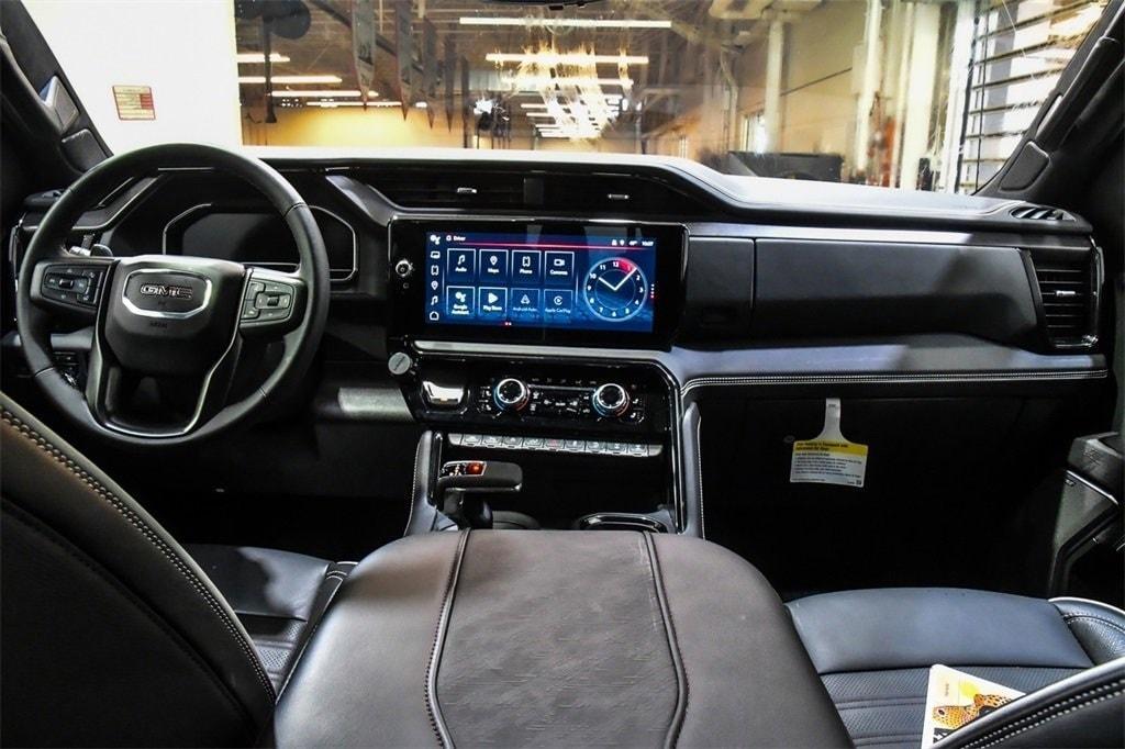 used 2025 GMC Sierra 1500 car, priced at $75,335