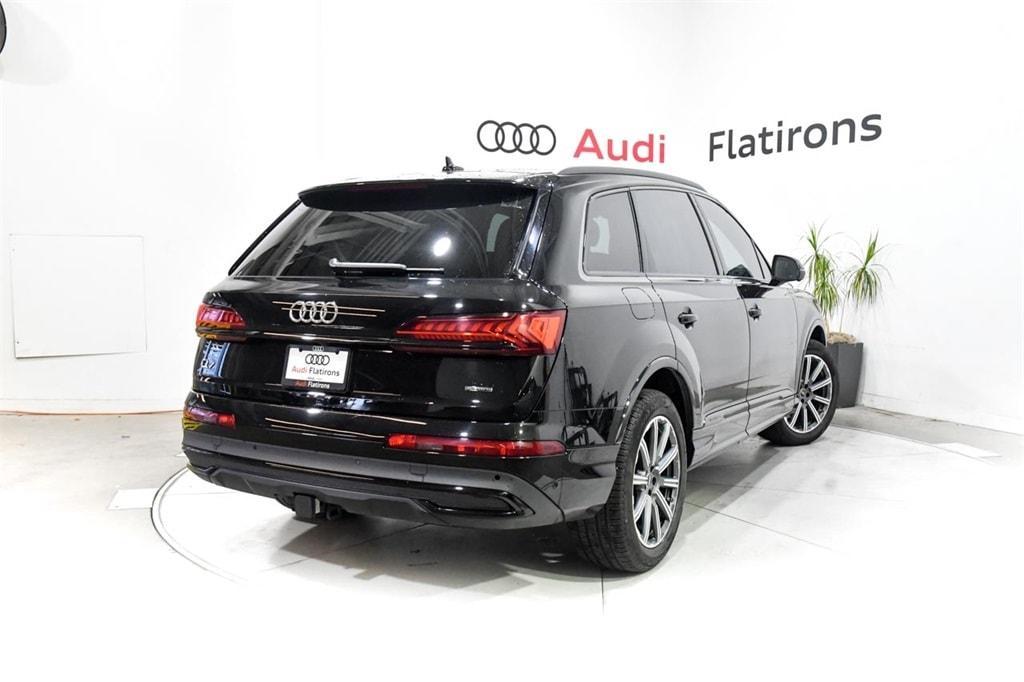 used 2024 Audi Q7 car, priced at $60,995