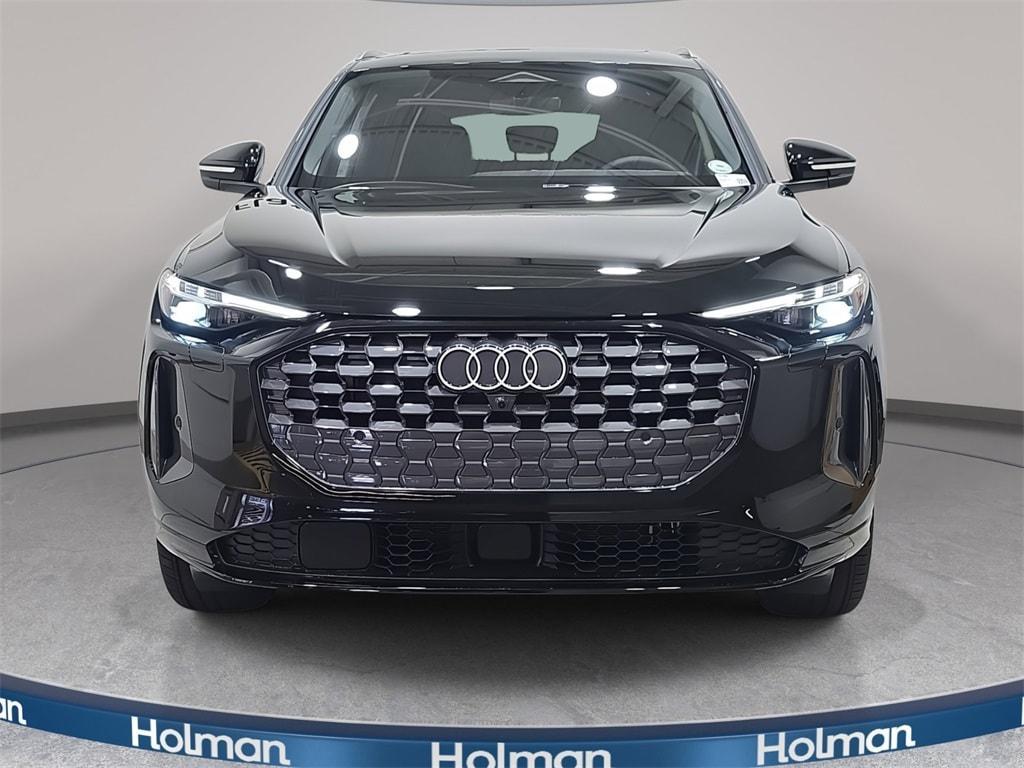 new 2025 Audi Q5 car, priced at $61,995