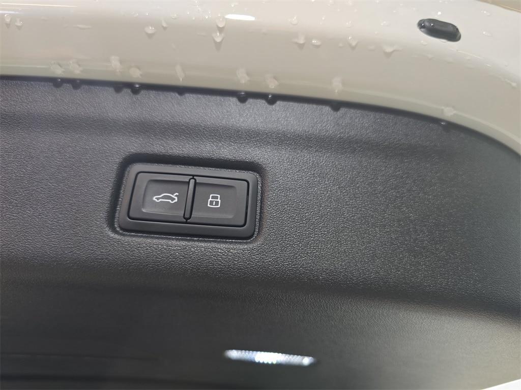 new 2025 Audi Q6 e-tron car, priced at $70,145