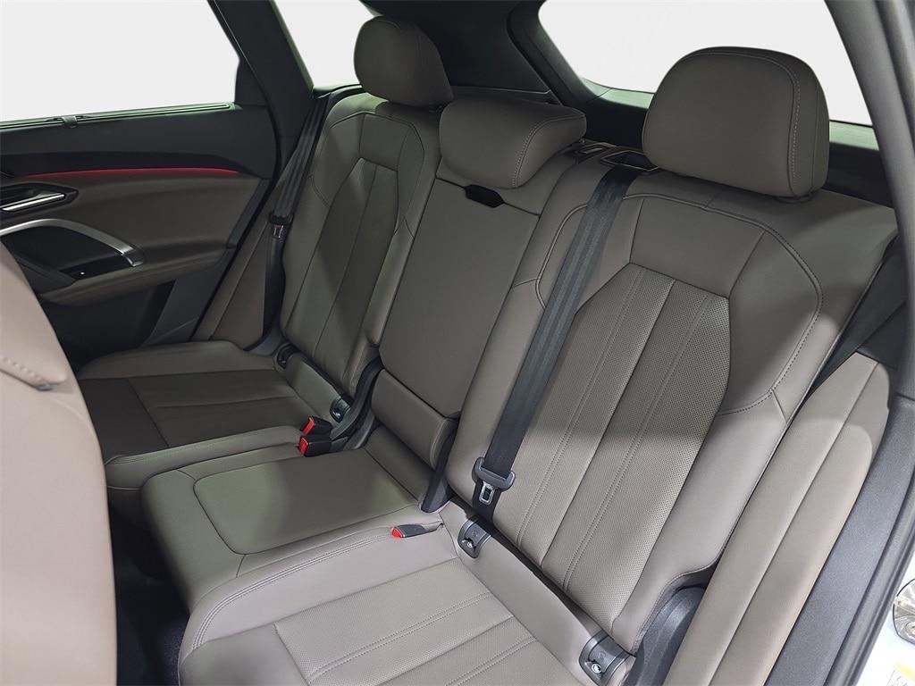new 2025 Audi Q5 car, priced at $61,670