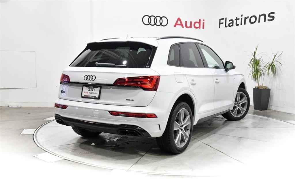 new 2025 Audi Q5 car, priced at $54,695