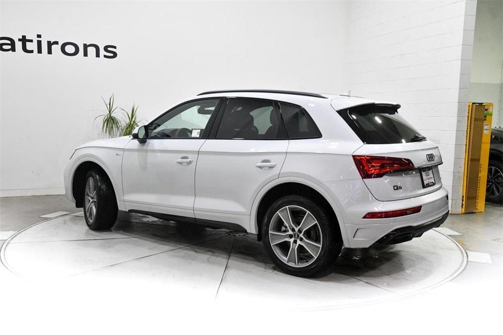 new 2025 Audi Q5 car, priced at $54,695