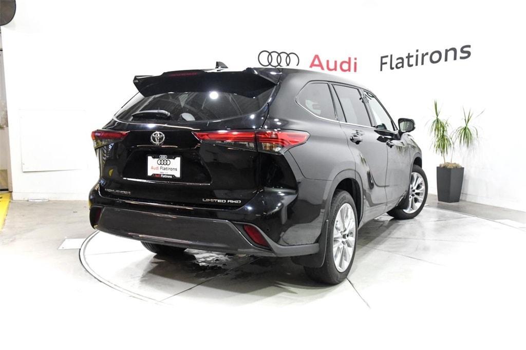 used 2023 Toyota Highlander car, priced at $40,000