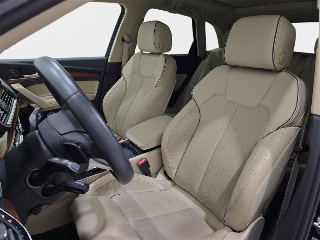 used 2022 Audi Q5 car, priced at $37,050