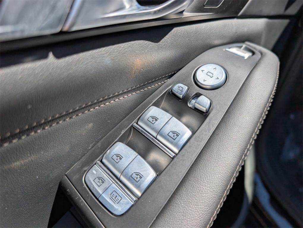 used 2024 BMW ALPINA XB7 car, priced at $119,999
