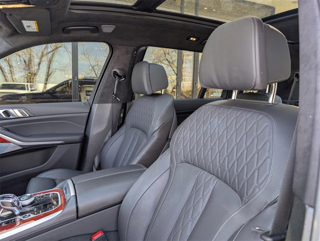used 2024 BMW ALPINA XB7 car, priced at $120,000