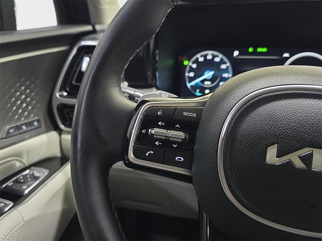 used 2023 Kia Sorento Hybrid car, priced at $35,690