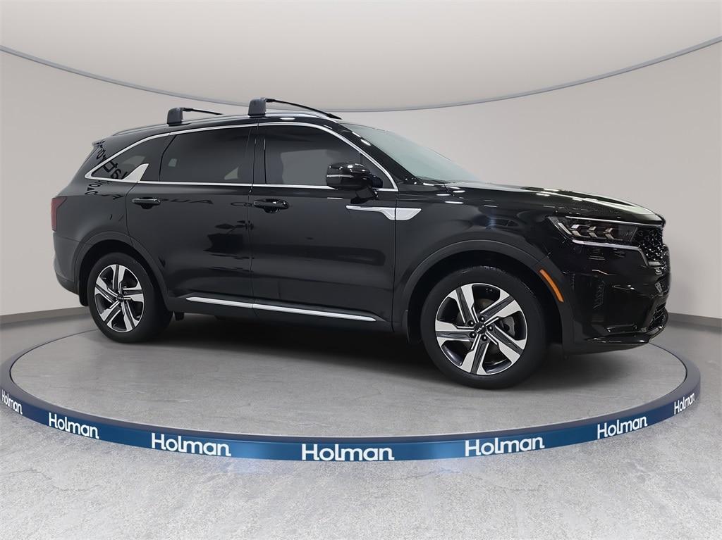 used 2023 Kia Sorento Hybrid car, priced at $35,690