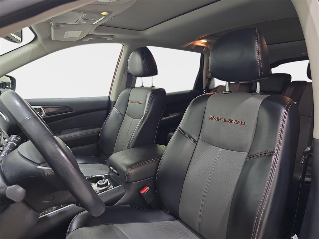 used 2020 Nissan Pathfinder car, priced at $24,895