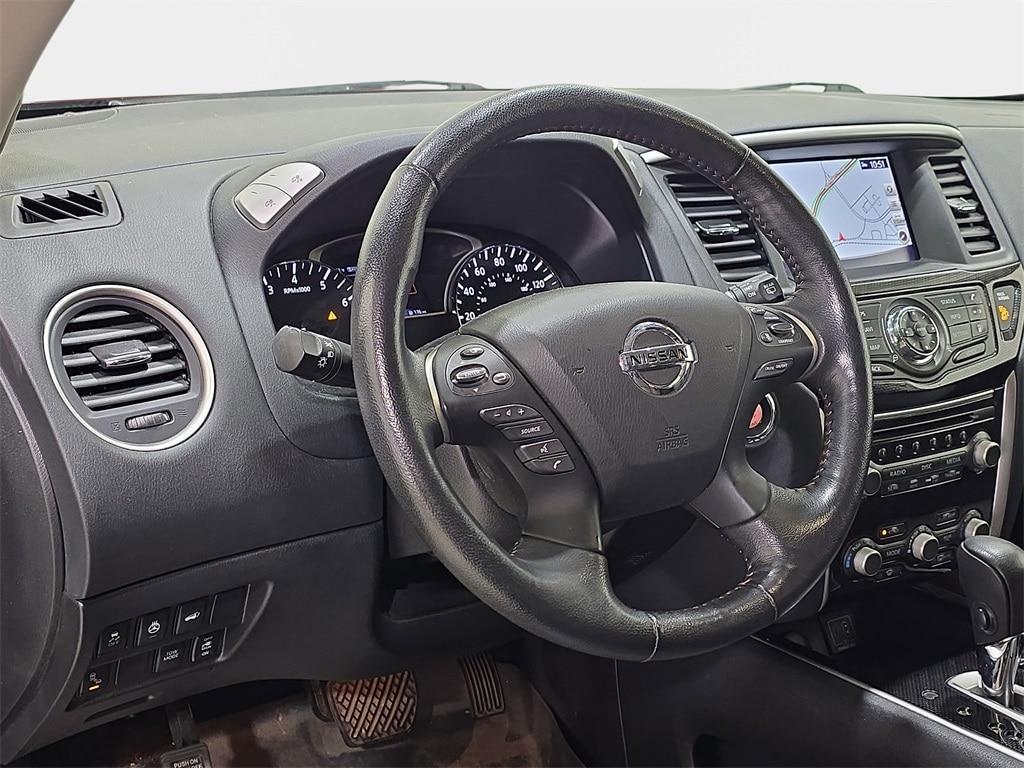 used 2020 Nissan Pathfinder car, priced at $24,895