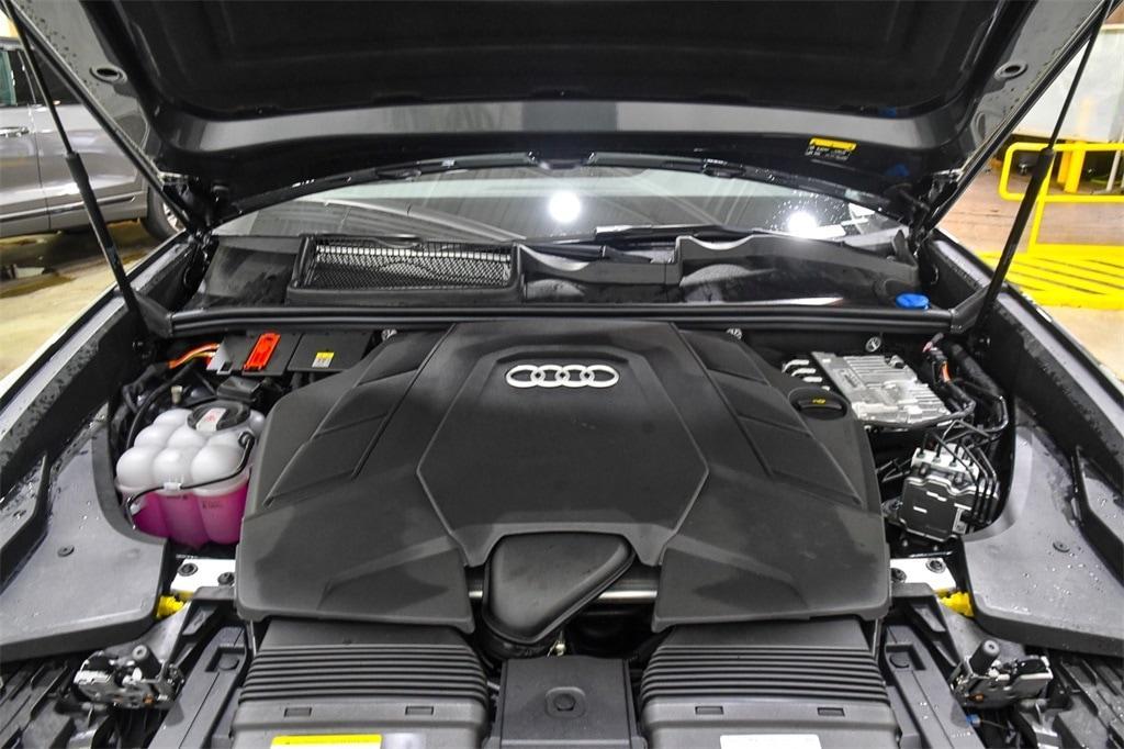 new 2025 Audi Q8 car, priced at $87,400