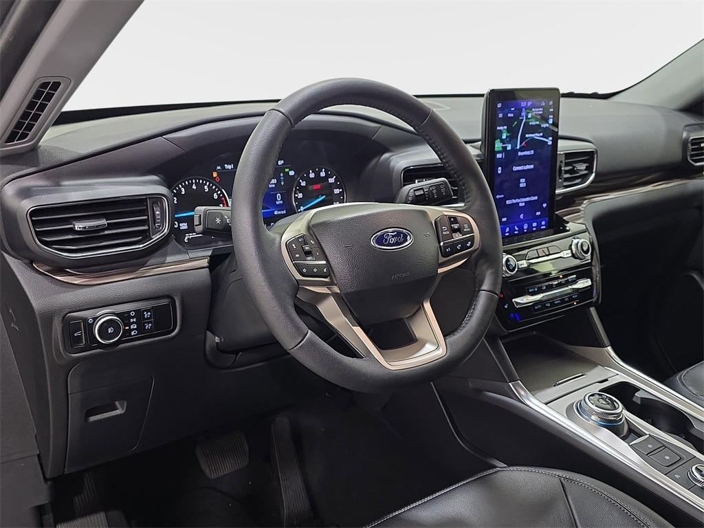 used 2024 Ford Explorer car, priced at $42,995