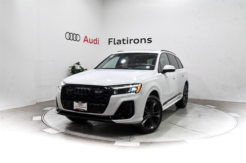 new 2025 Audi Q7 car, priced at $78,615