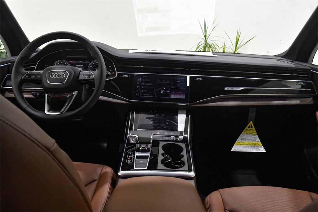 new 2025 Audi Q7 car, priced at $78,615