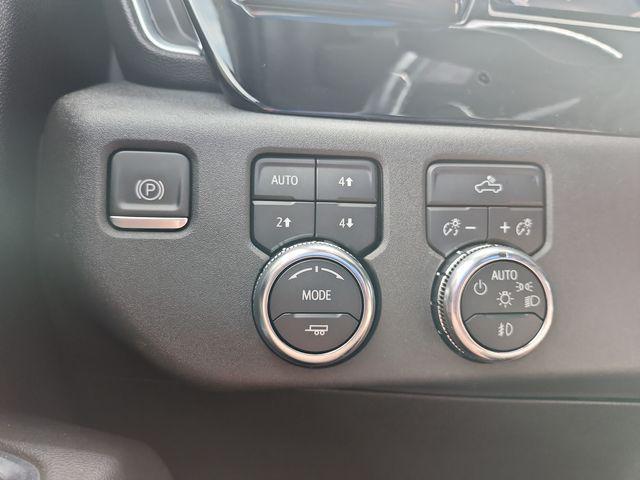 used 2023 GMC Sierra 1500 car, priced at $39,000