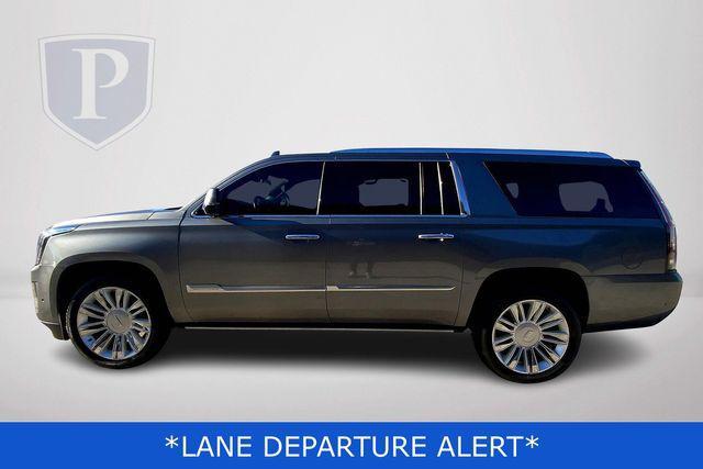 used 2020 Cadillac Escalade ESV car, priced at $42,400