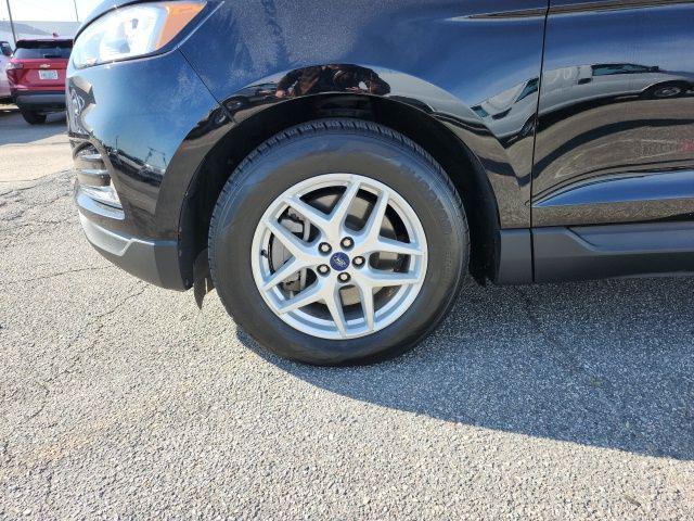 used 2022 Ford Edge car, priced at $17,750