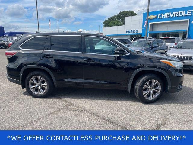 used 2016 Toyota Highlander car, priced at $19,000