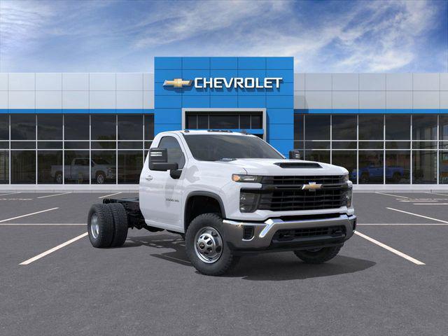 new 2025 Chevrolet Silverado 3500 car, priced at $71,994