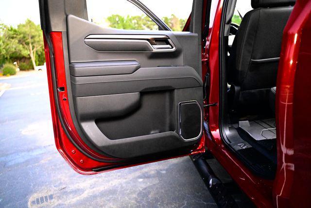 new 2025 Chevrolet Silverado 1500 car, priced at $61,725