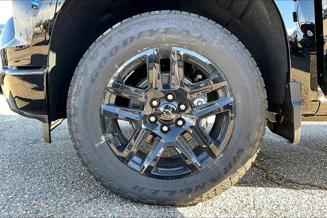 new 2025 Chevrolet Silverado 1500 car, priced at $55,135