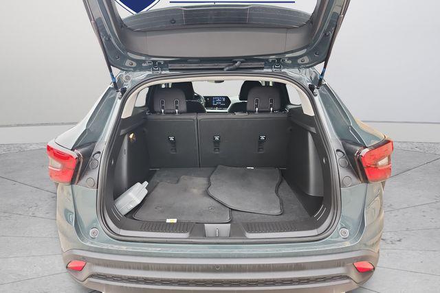 used 2025 Chevrolet Trax car, priced at $21,900
