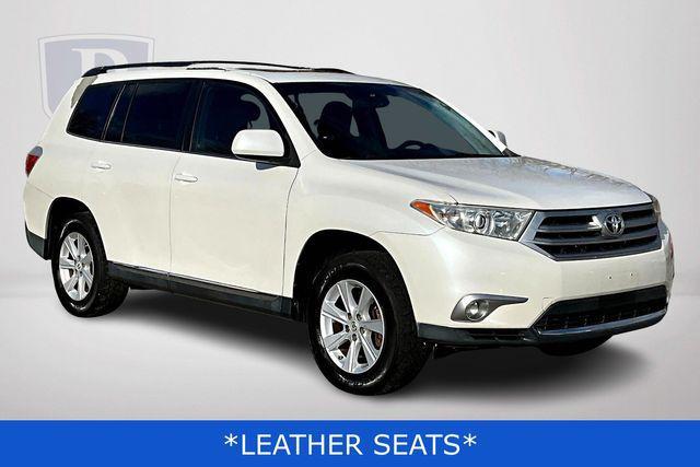 used 2012 Toyota Highlander car, priced at $14,500