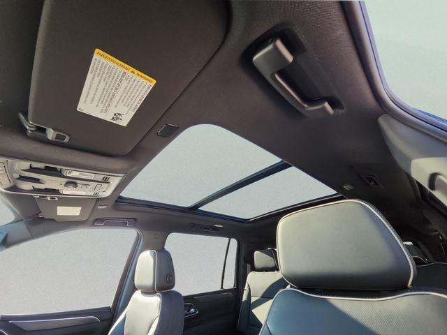 used 2023 GMC Yukon XL car, priced at $42,000