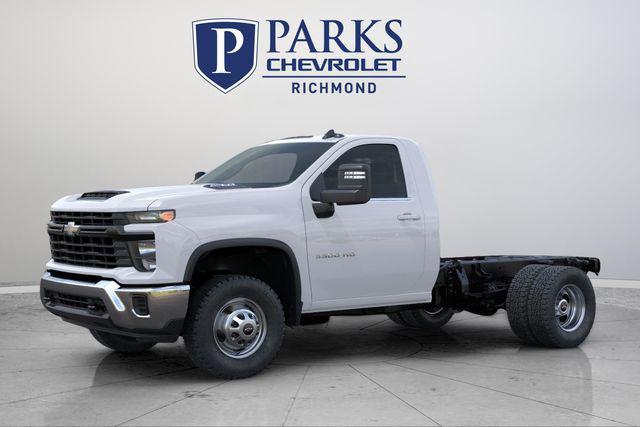 new 2025 Chevrolet Silverado 3500 car, priced at $61,733
