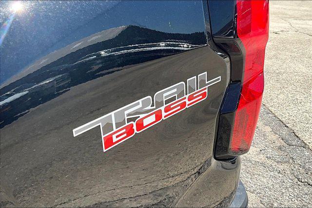 new 2025 Chevrolet Colorado car, priced at $41,470