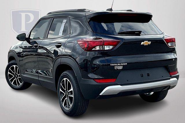 new 2025 Chevrolet TrailBlazer car, priced at $24,200