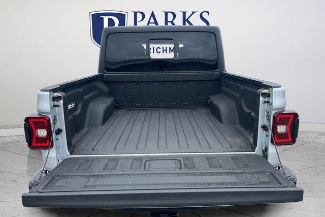 used 2022 Jeep Gladiator car, priced at $26,550