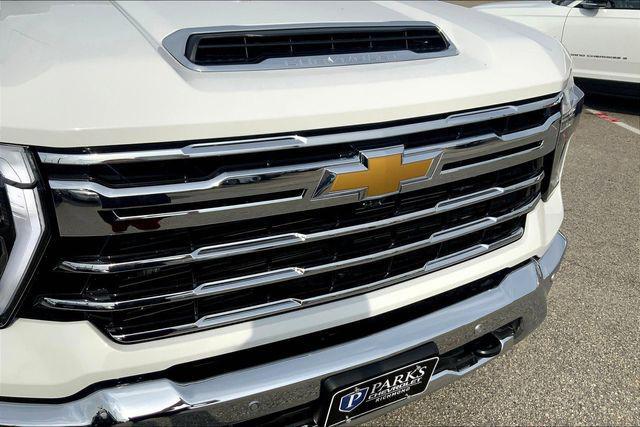 new 2025 Chevrolet Silverado 2500 car, priced at $76,620