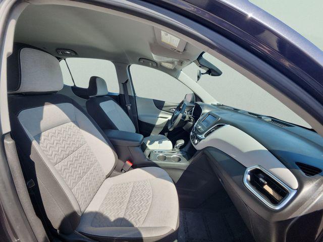 used 2022 Chevrolet Equinox car, priced at $18,900
