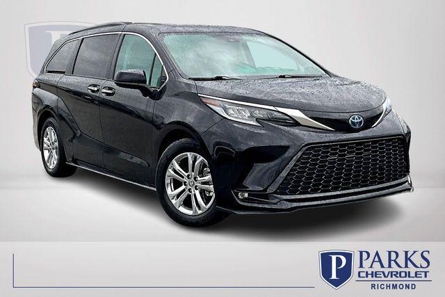 used 2023 Toyota Sienna car, priced at $44,000