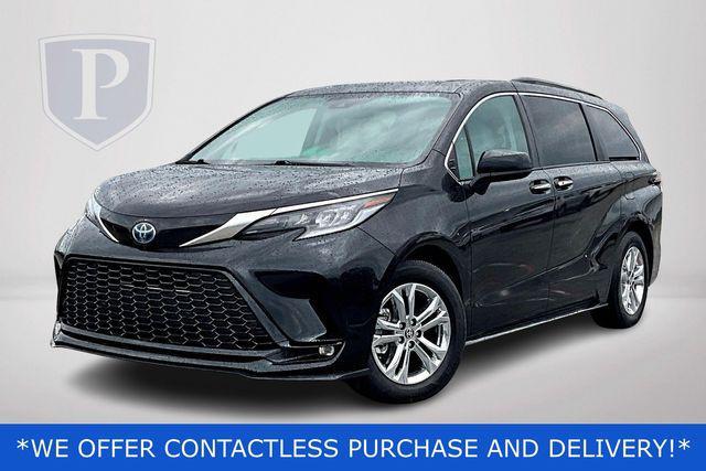 used 2023 Toyota Sienna car, priced at $44,000